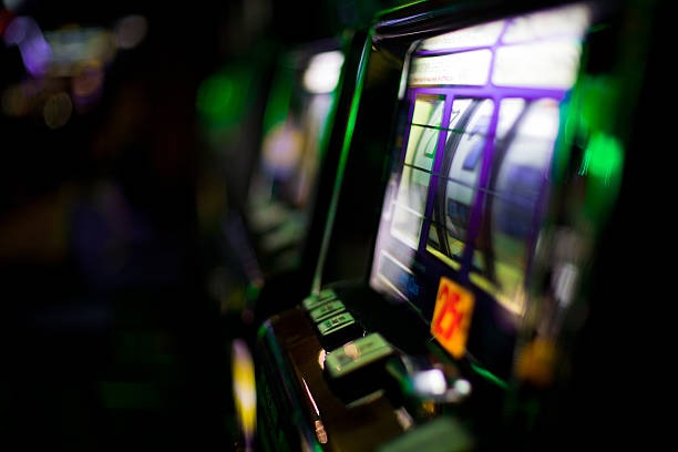 sultankoin99 Arcade Games menu on mobile showing game categories and quick-play titles
